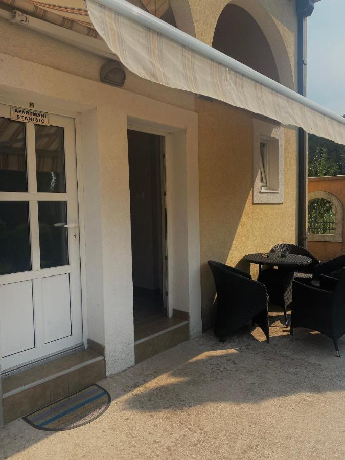 & Camp Stanisic Apartment