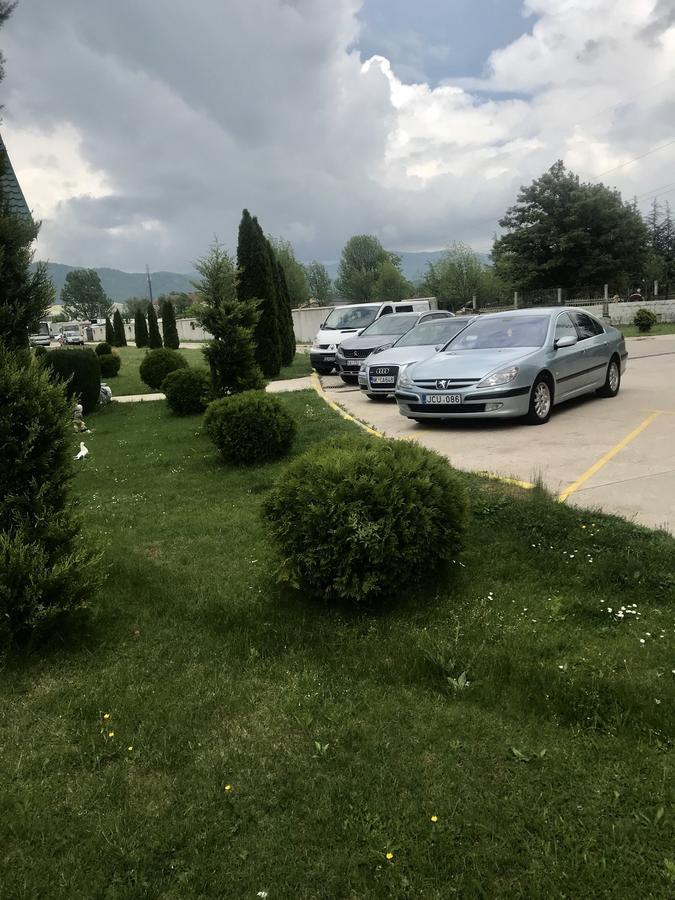 & Camp Stanisic Niksic